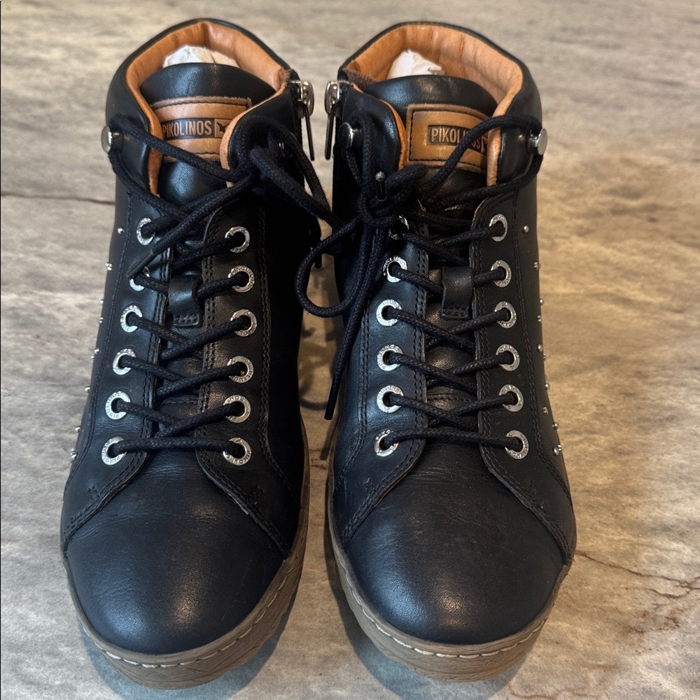 Pikalinos Black High-Top Leather Sneakers with Studs - Picture 2 of 5